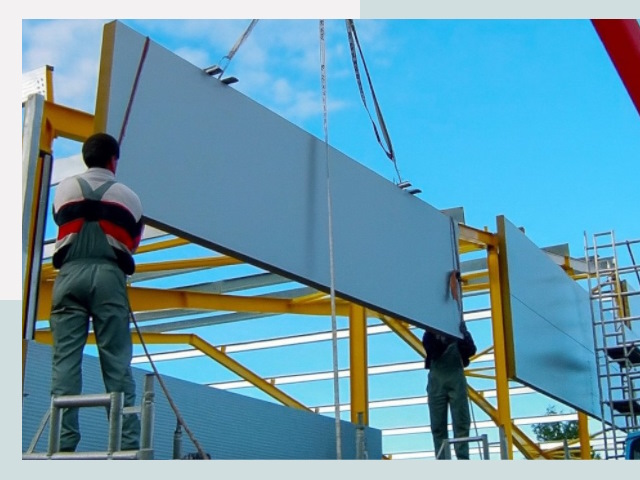 Монтаж сэндвич-панелей в Ноябрьске от 608 руб.